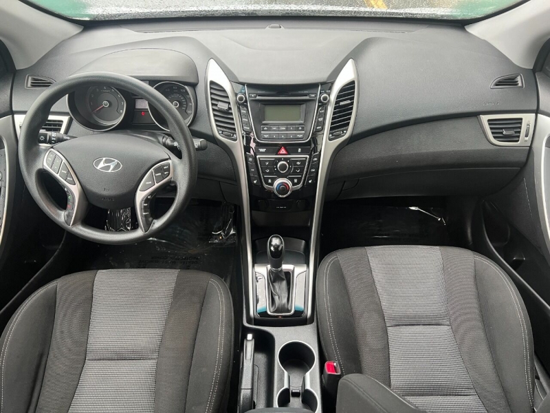 Hyundai Elantra GT 2014 price $6,895