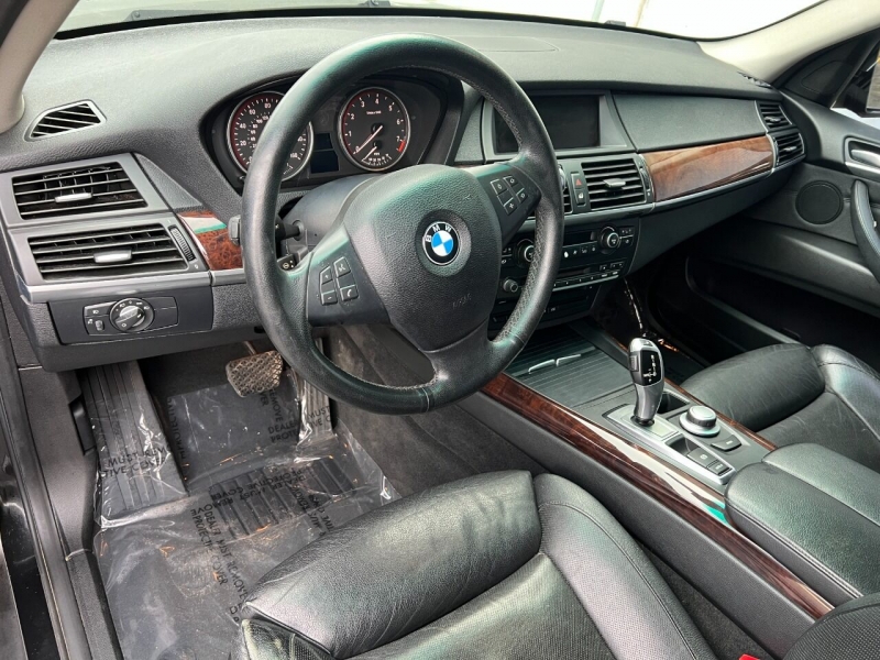 BMW X5 2009 price $5,495