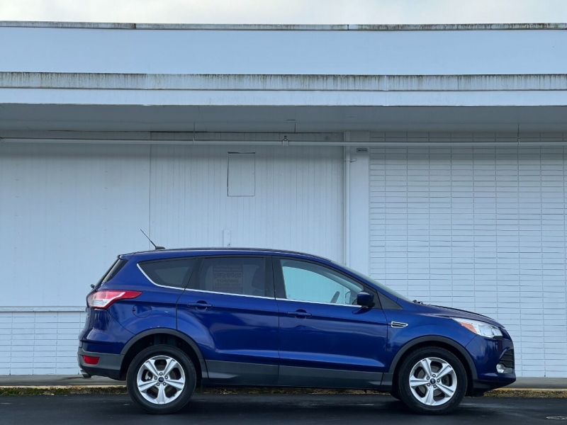 Ford Escape 2015 price $6,495