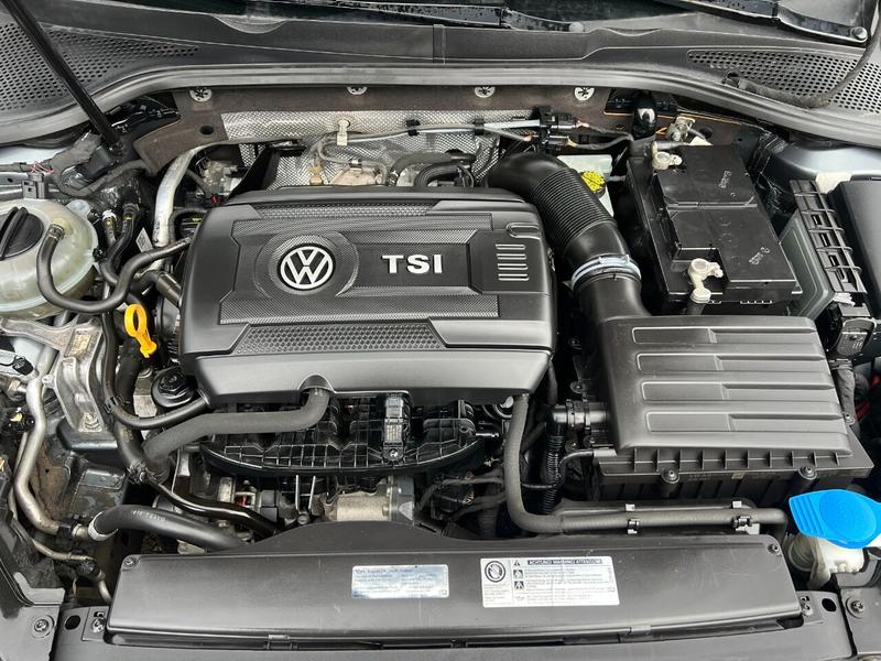 Volkswagen Golf 2016 price $5,495