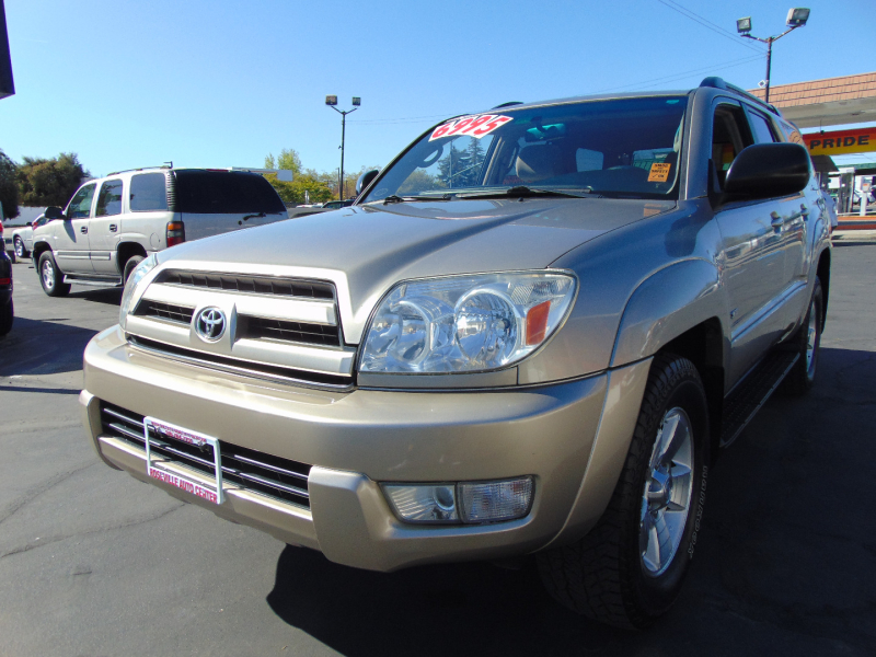 Toyota 4Runner 2004 price $6,895