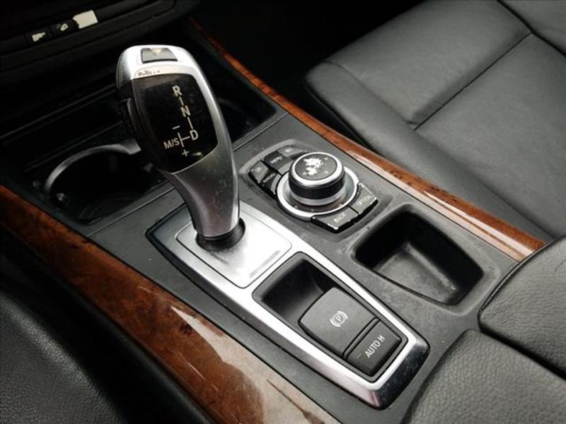 BMW X5 2011 price $7,444