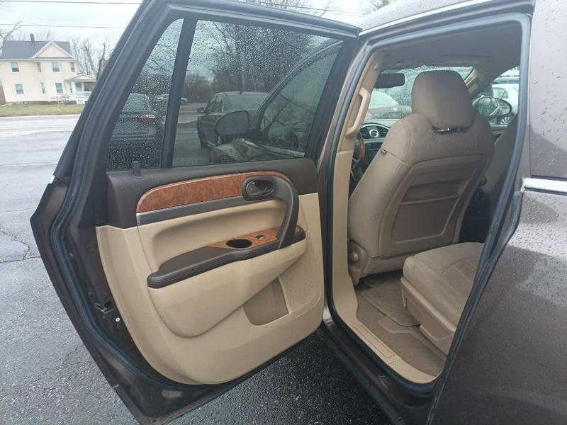 BUICK ENCLAVE 2009 price $6,900