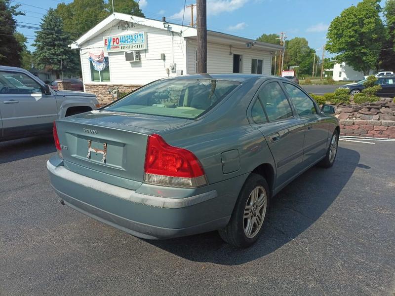 VOLVO S60 2004 price $2,900