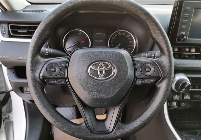 Toyota RAV4 2022 price $43,504