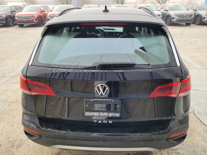 Volkswagen Taos 2024 price $29,445