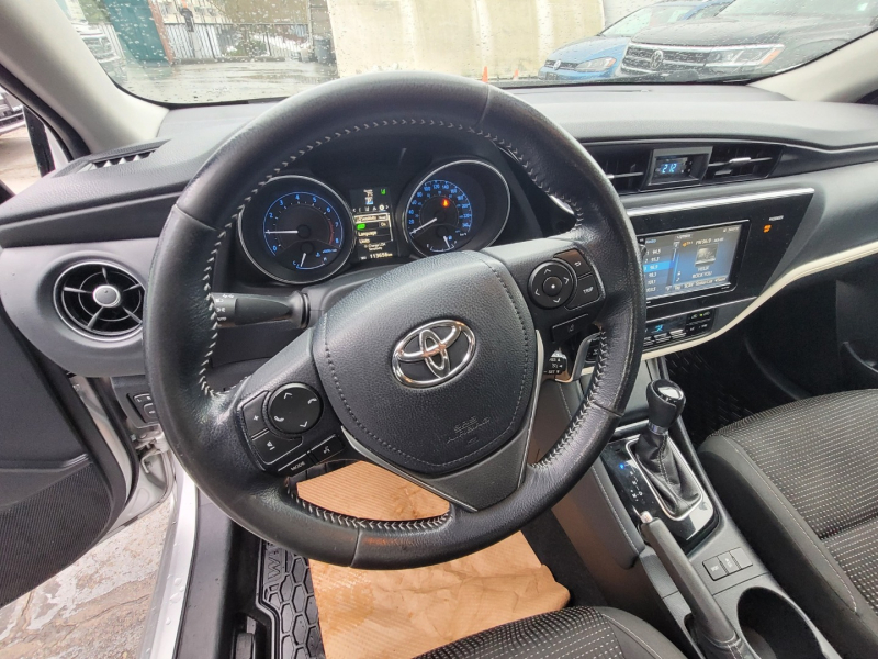 Toyota Corolla iM 2018 price $21,998