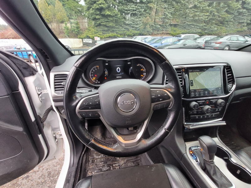 Jeep Grand Cherokee 2019 price $33,064