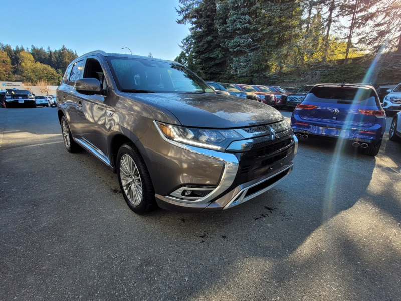 Mitsubishi Outlander PHEV 2020 price $33,888