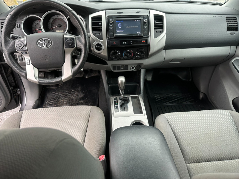 Toyota Tacoma 2014 price $19,895