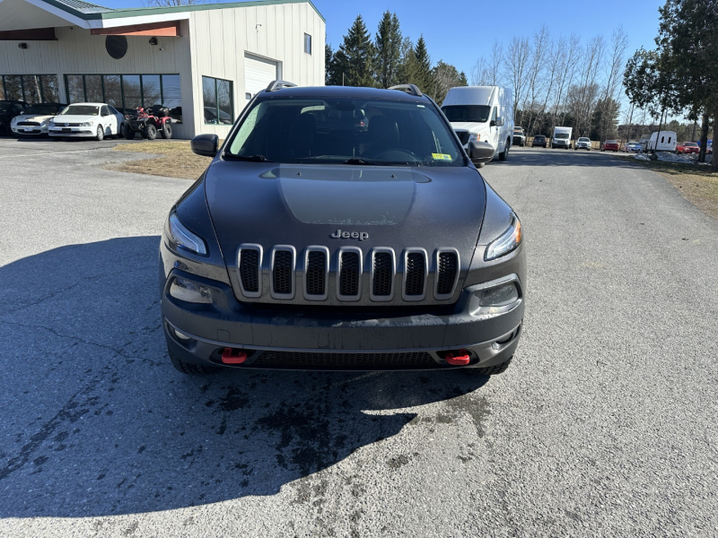 Jeep Cherokee 2015 price $14,995