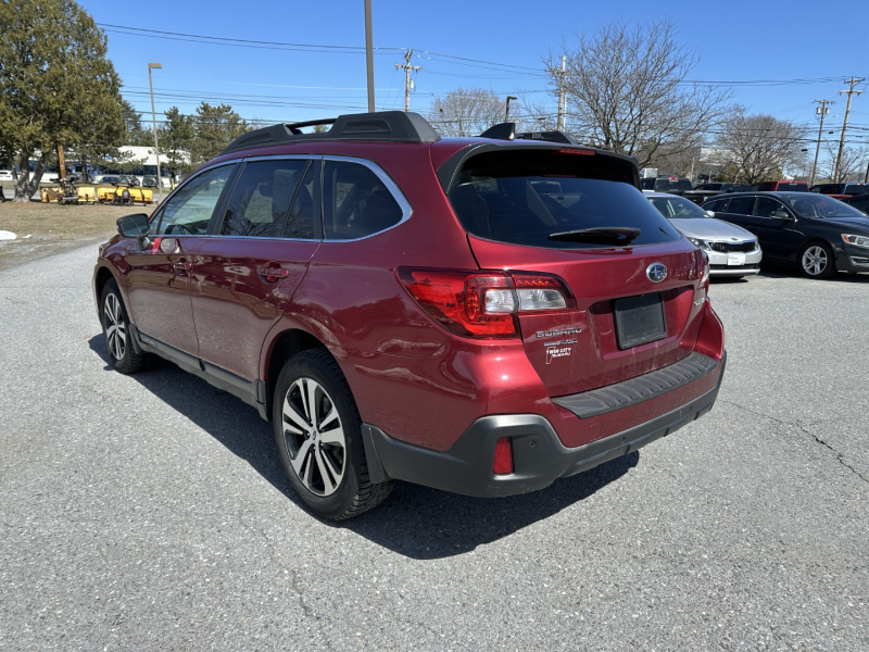Subaru Outback 2018 price $15,895