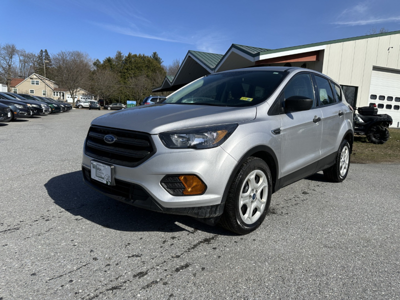 Ford Escape 2019 price $10,795
