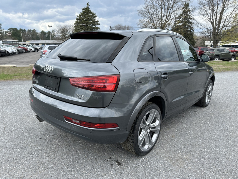 Audi Q3 2018 price $15,895