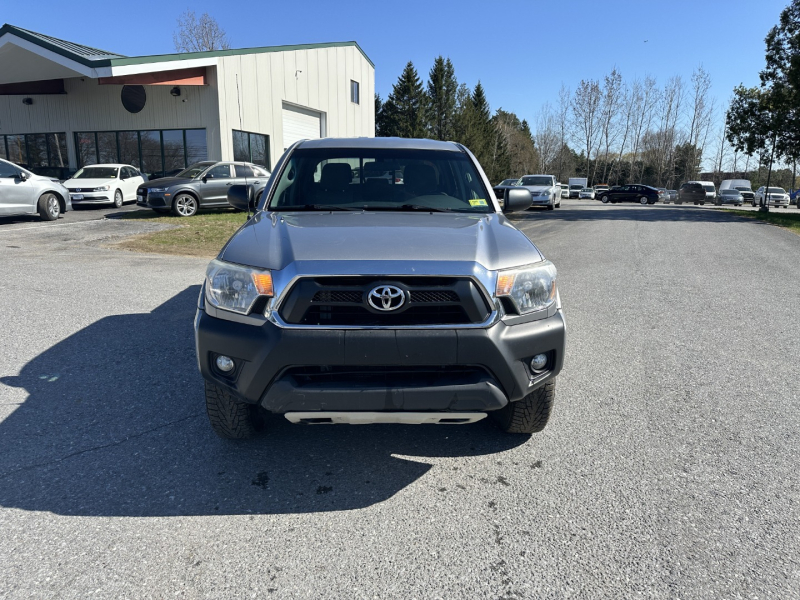 Toyota Tacoma 2015 price $19,985
