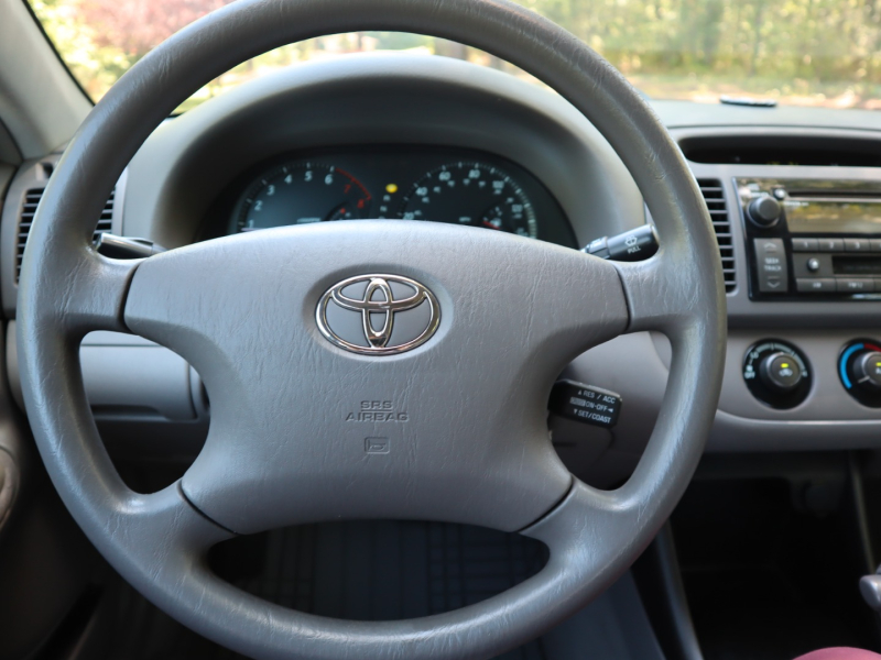 Toyota Camry 2002 price $5,900