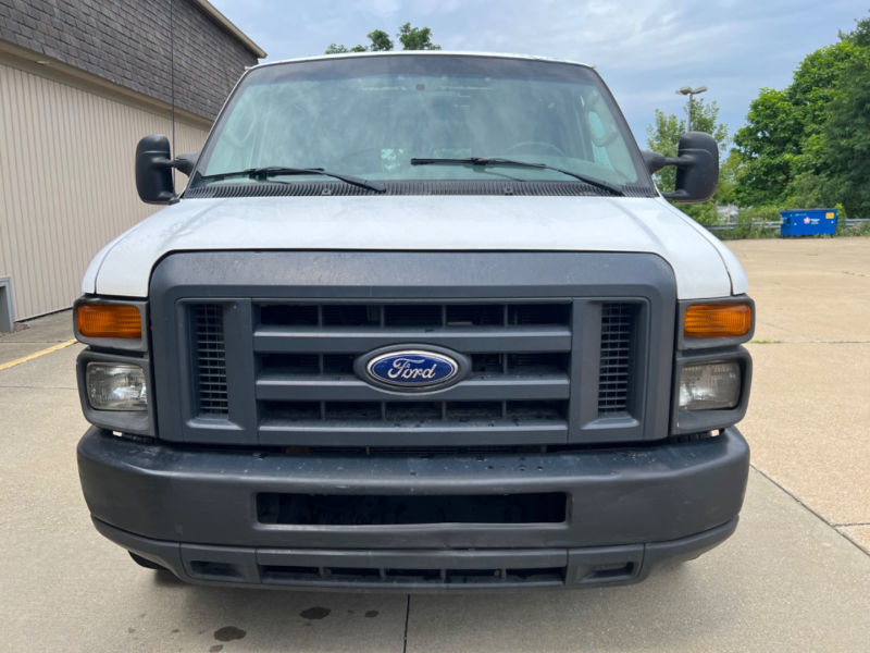 Ford Econoline Cargo Van 2008 price $4,995