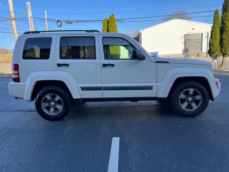 Jeep Liberty 2008 price SOLD