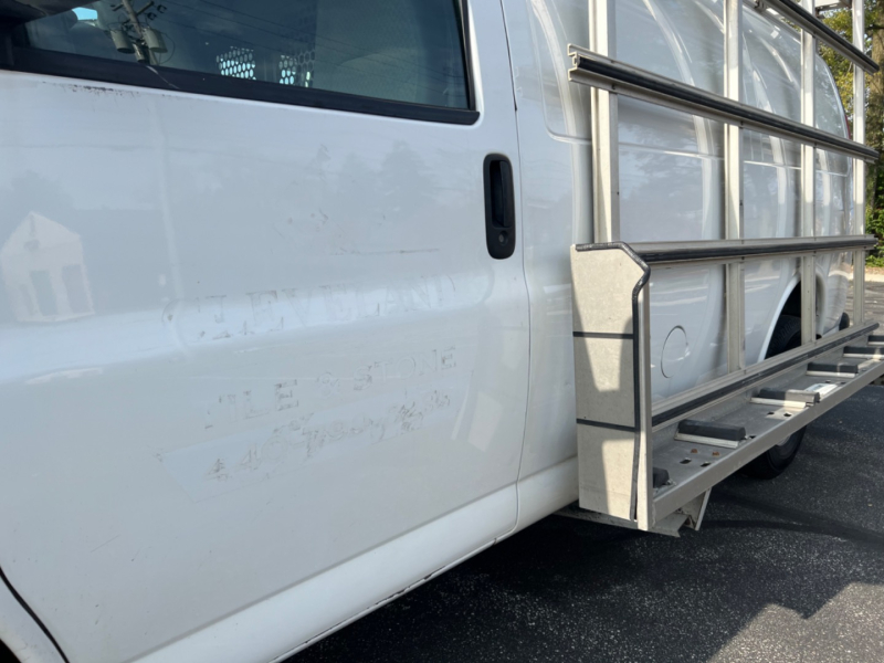 GMC Savana Cargo Van 2015 price $12,995