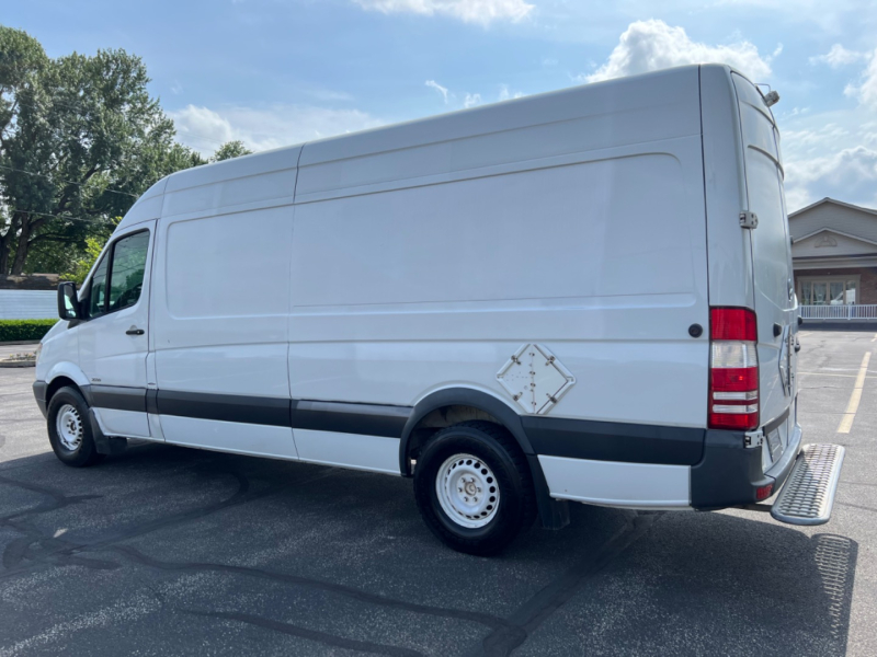 Mercedes-Benz Sprinter 2012 price SOLD