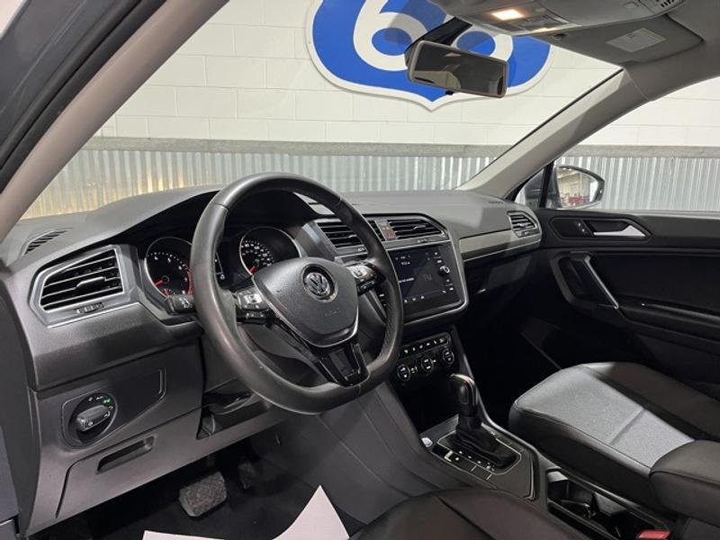 Volkswagen Tiguan 2020 price $18,988