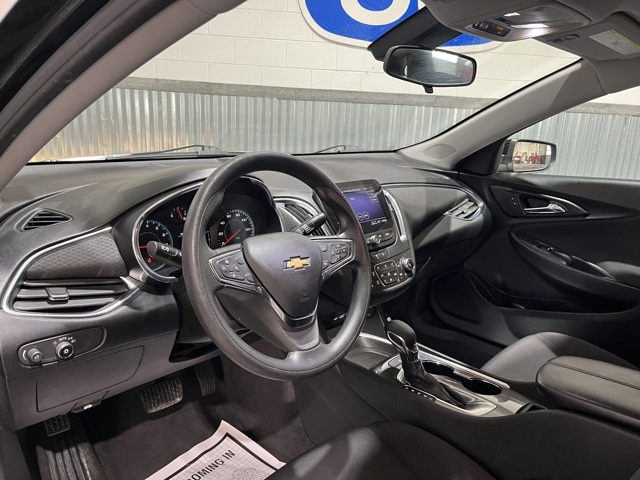 Chevrolet Malibu 2021 price $17,488