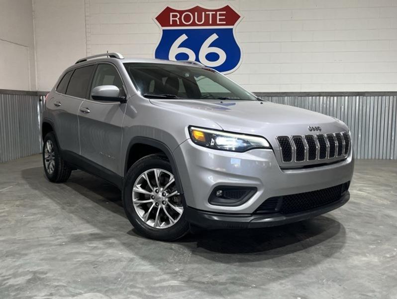 Jeep Cherokee 2019 price $17,988