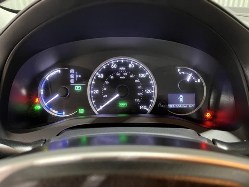 Lexus CT 2012 price $11,988