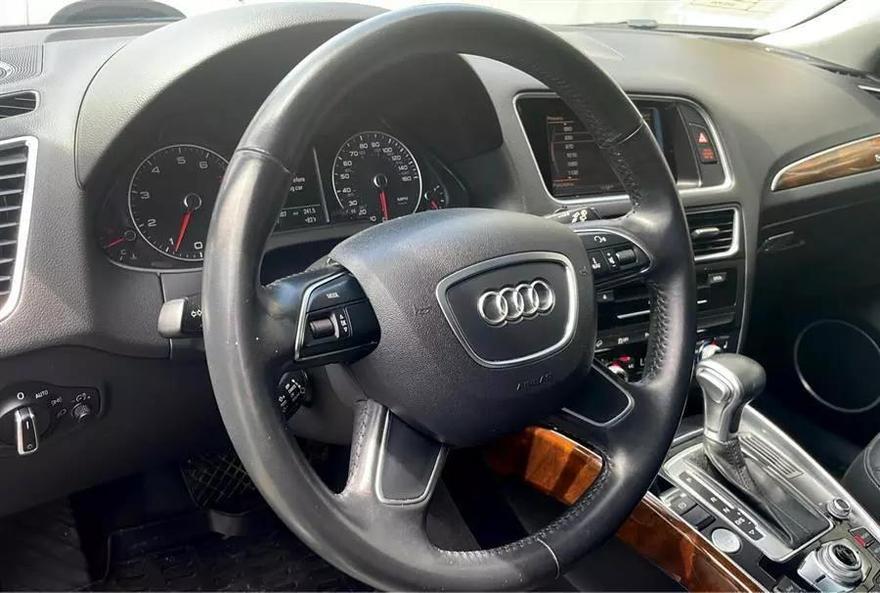 Audi Q5 2015 price $11,990
