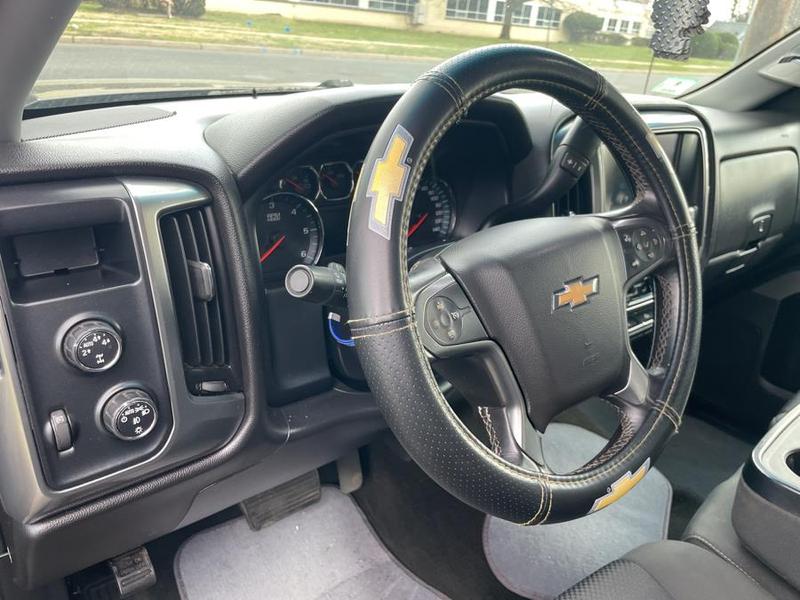Chevrolet Silverado 1500 2015 price $19,990