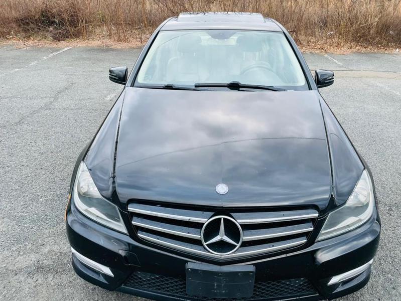 Mercedes-benz C-class 2014 price $8,990