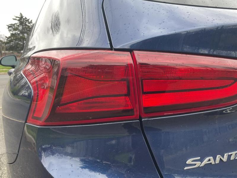 Hyundai Santa Fe 2020 price $14,990