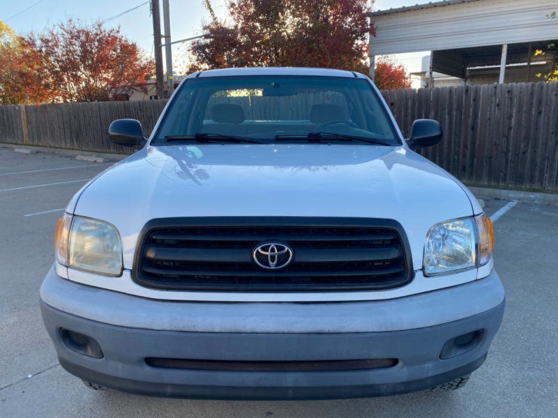 Toyota Tundra 2001 price $8,950