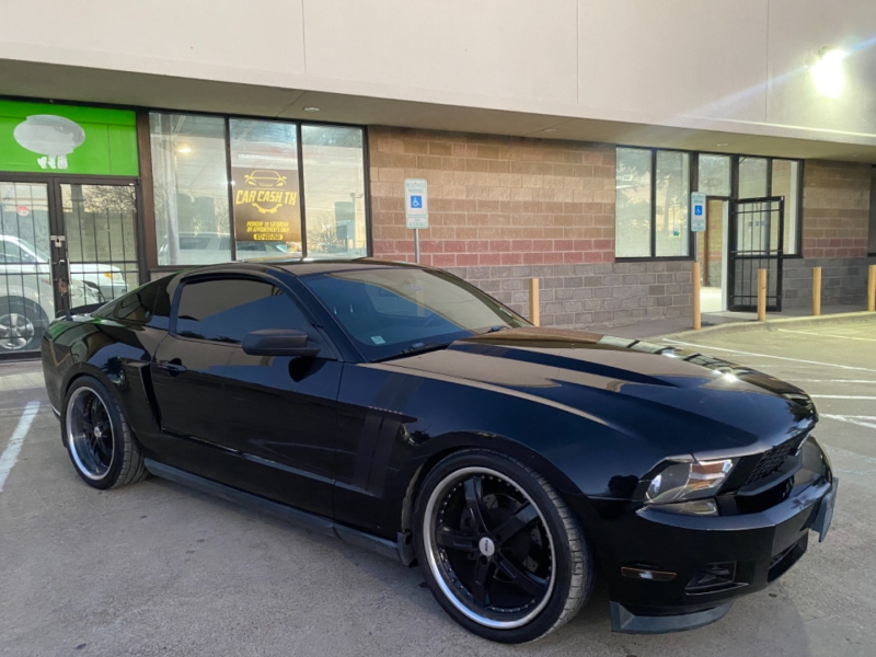 Ford Mustang 2011 price $7,480