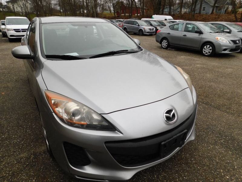 Mazda MAZDA3 2013 price $4,700