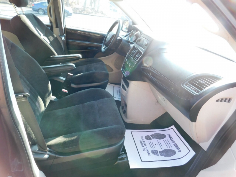 Dodge Grand Caravan 2014 price $4,990