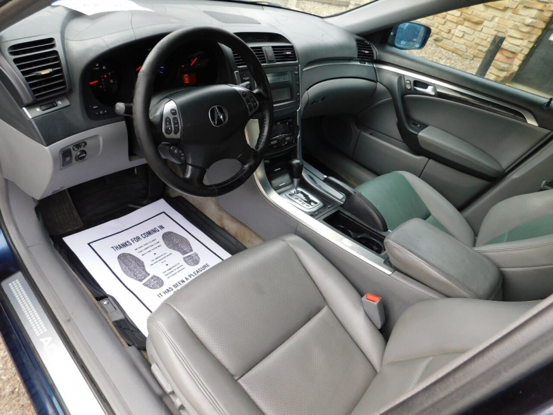 Acura TL 2004 price $2,990