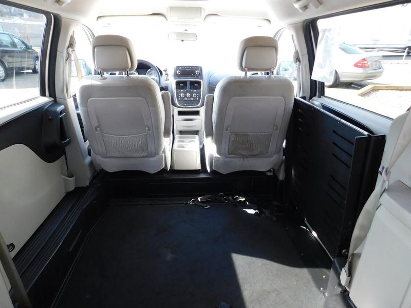 Dodge Grand Caravan 2012 price $19,990