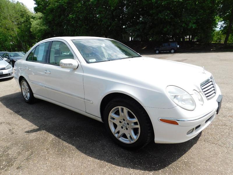 Mercedes-Benz E-Class 2005 price $3,990