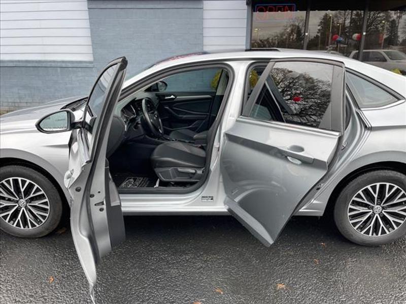 Volkswagen Jetta 2019 price $15,800