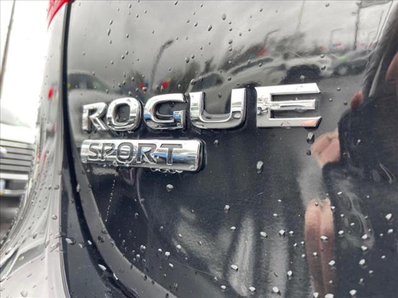 Nissan Rogue Sport 2021 price $17,888
