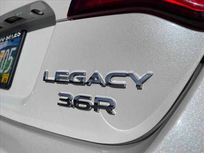 Subaru Legacy 2017 price $16,888