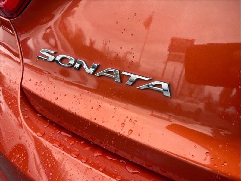 Hyundai SONATA 2015 price $9,888
