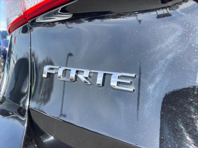 Kia Forte 2017 price $13,888