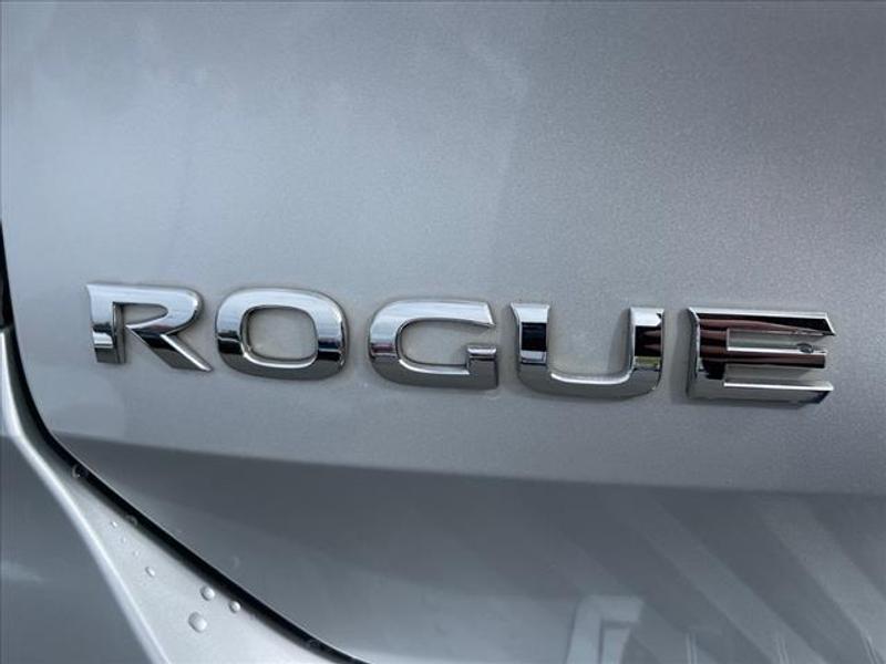 Nissan Rogue 2019 price $16,888