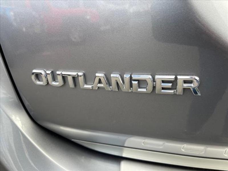 Mitsubishi Outlander 2020 price $21,460
