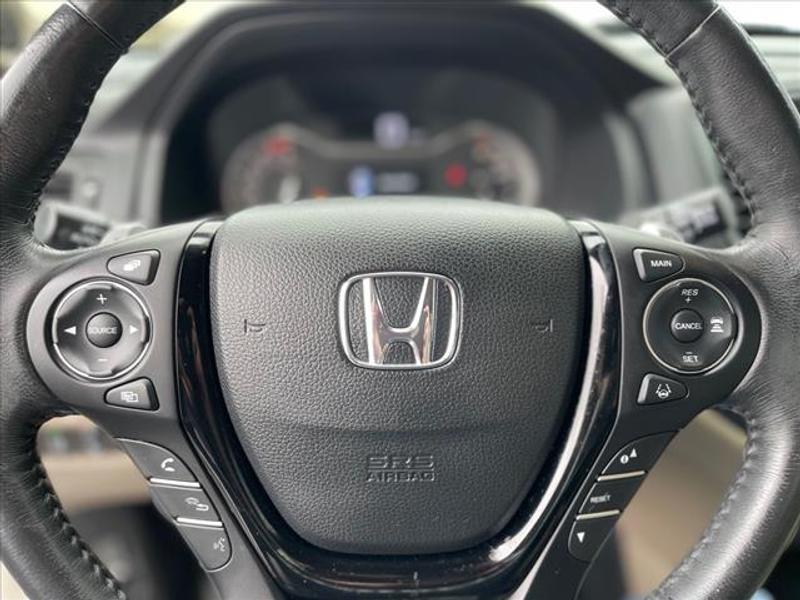 Honda Pilot 2016 price $28,460