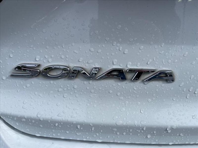 Hyundai SONATA 2015 price Call for Pricing.