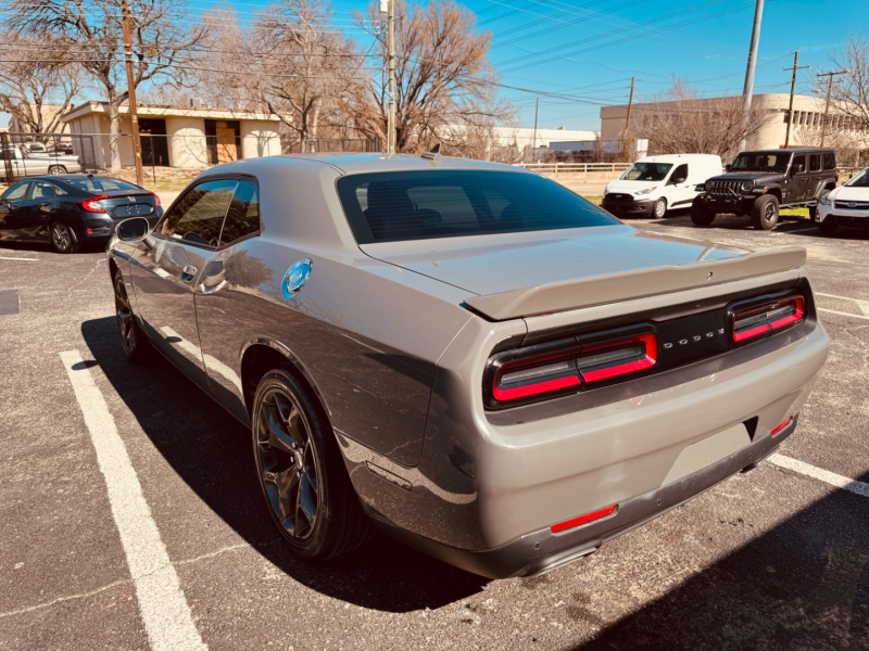 Dodge Challenger 2018 price $20,499