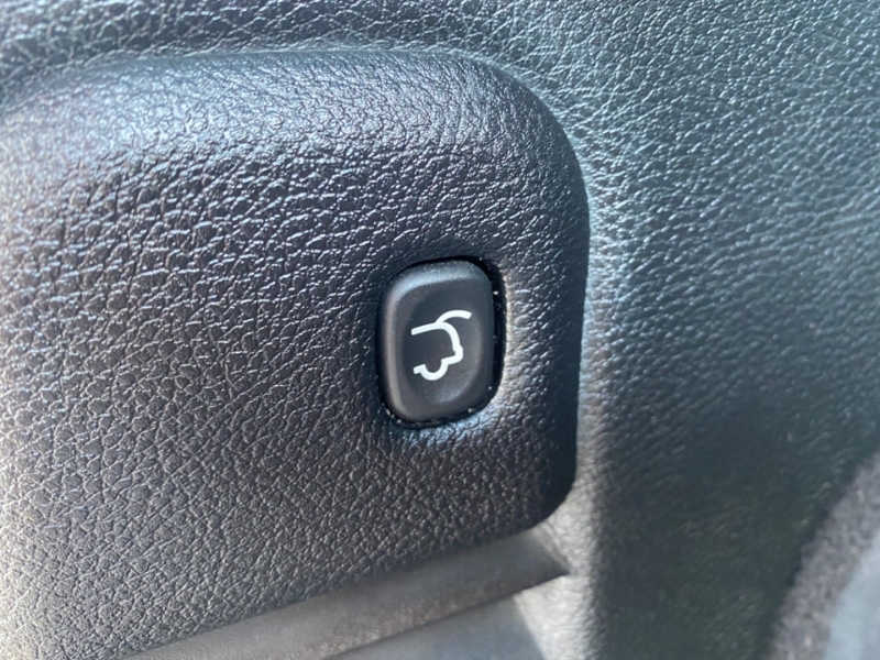 Jeep Grand Cherokee 2015 price $17,499